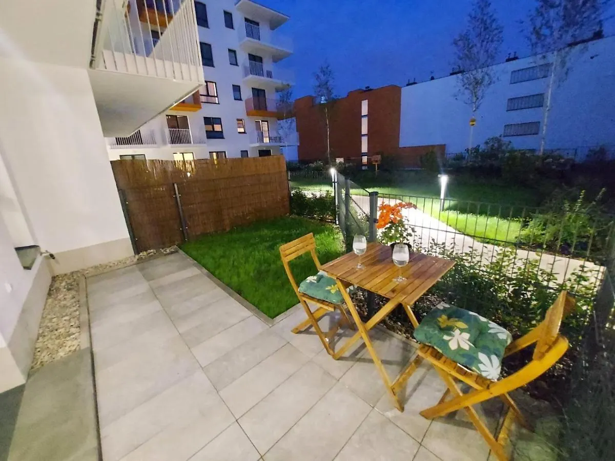 Luxapartmentwarszawa Z Bezplatnym Podziemnym Parkingem 0*, Warszawa