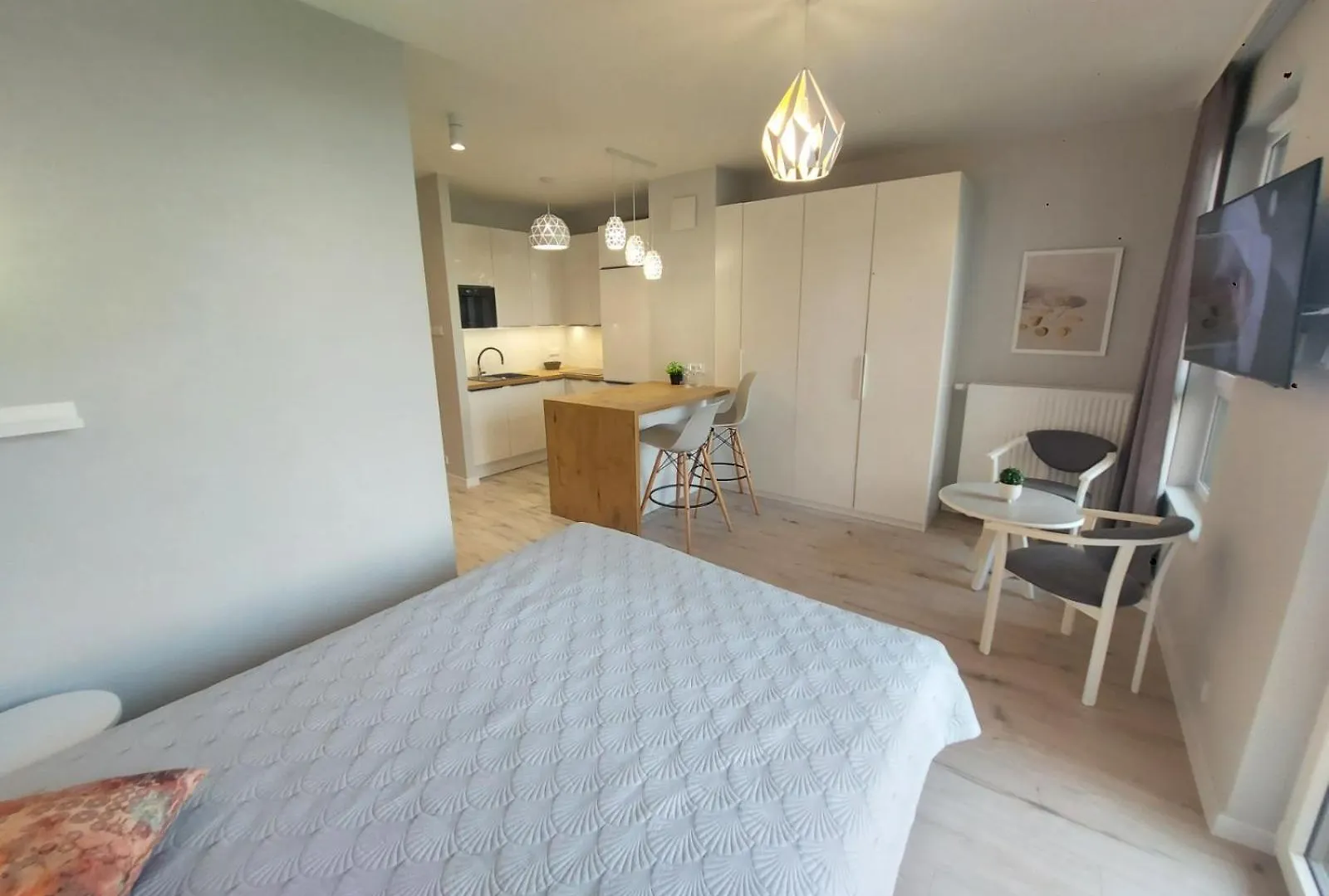 Apartament Luxapartmentwarszawa Z Bezplatnym Podziemnym Parkingem Polska