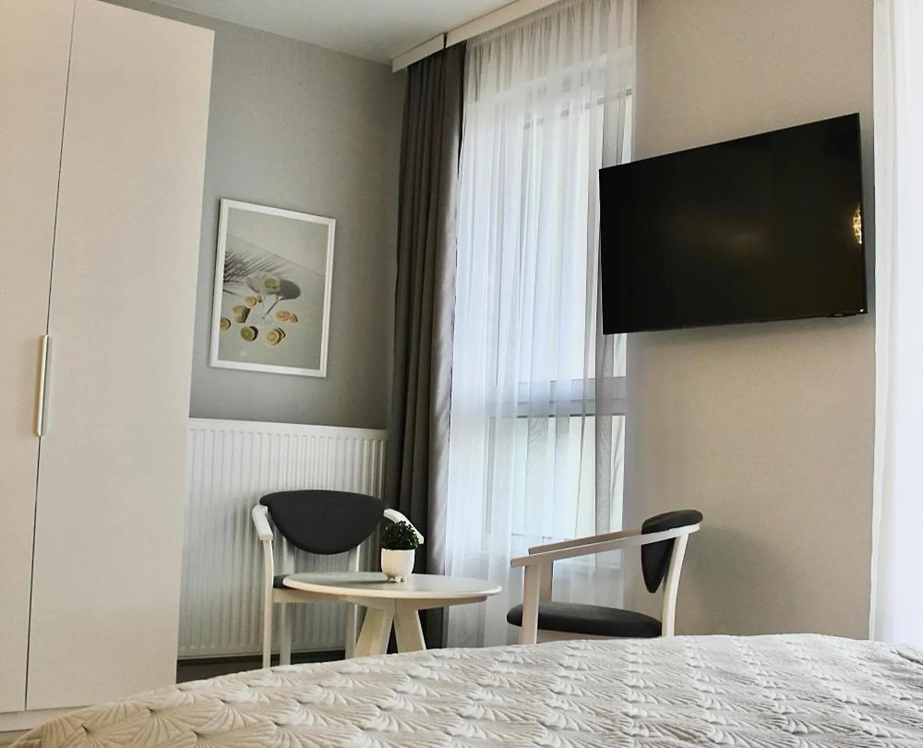 Luxapartmentwarszawa Z Bezplatnym Podziemnym Parkingem Polska